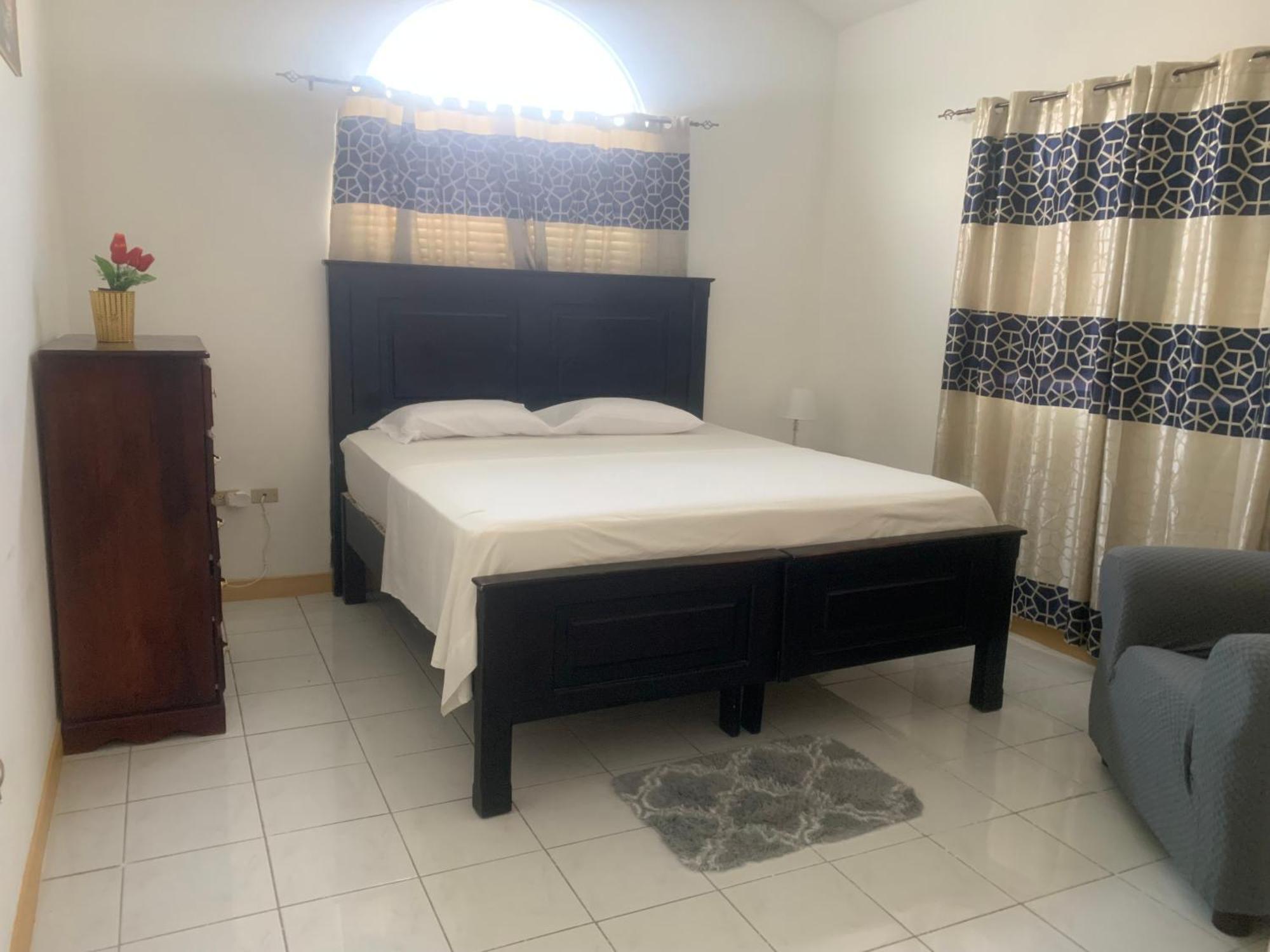 Hotel Caribbean Escape Portmore Exterior foto